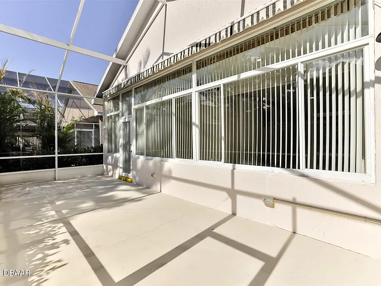 1161 Siesta Key Cir — Photo 31