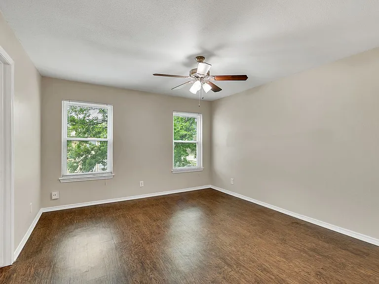 5033 Winder Ct — Photo 17