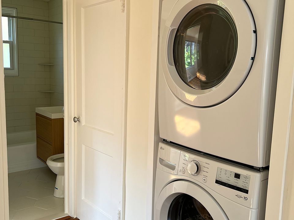 new in-unit washer and dryer