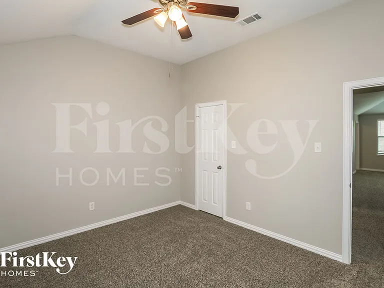 1809 Turtledove Dr — Photo 14