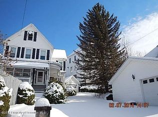 50 Park St, Carbondale, PA 18407