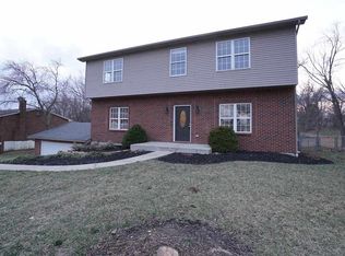 837 Rogers Rd, Villa Hills, KY 41017