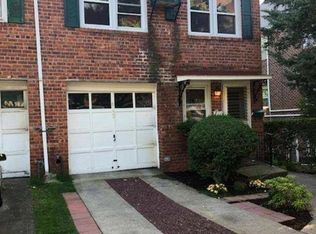 67-22 Austin St #1B, Forest Hills, NY 11375