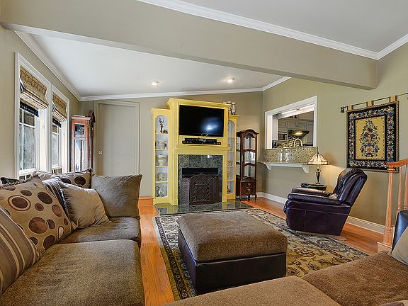 5th image of 58455 Delacroix Ave