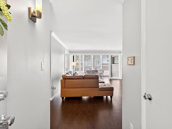3rd image of 346 Carpenter Dr NE #48