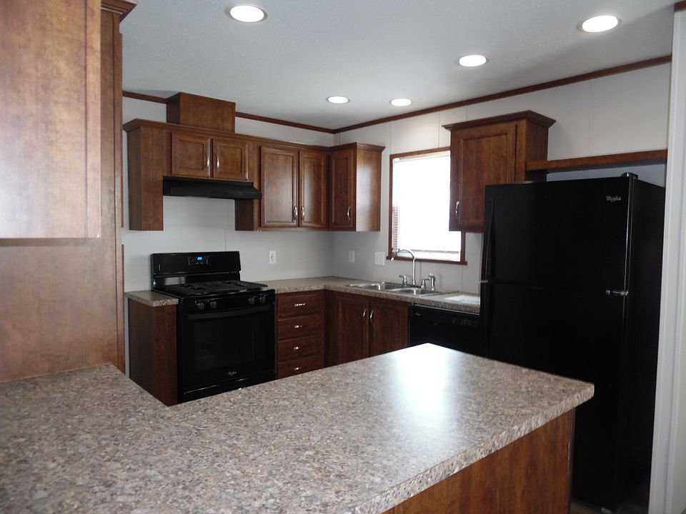 1st image of 138 Centerbrook Dr SE #78
