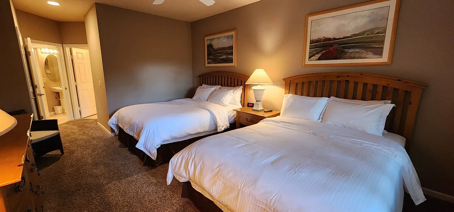 2 bed, 2.5 bath, $4,442 — Photo 4