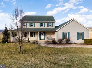 261 Ridge Rd, Dalmatia, PA 17017