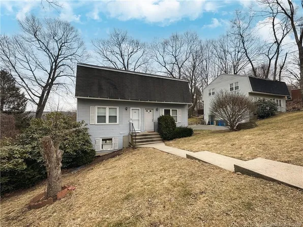 148 Macarthur Drive #148, Waterbury, CT 06704