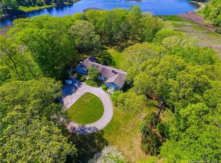 1206 River Rd, Groton, CT 06355