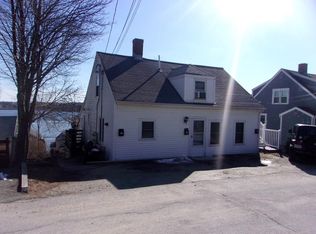 14 Hillside Rd, Hull, MA 02045