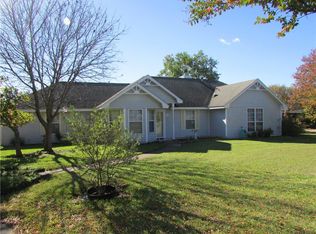 1171 Maree Dr, Waxahachie, TX 75165