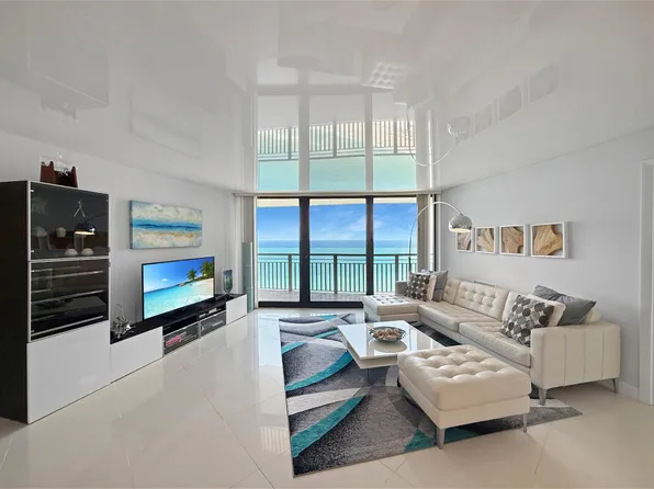 3000 N Ocean Dr, Riviera Beach, FL
