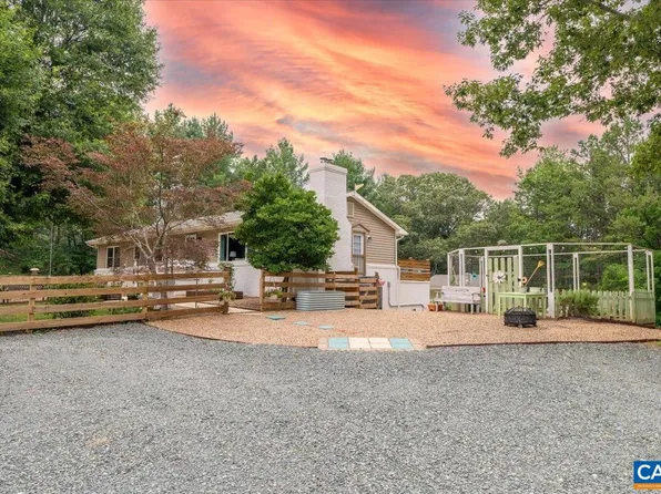 1196 Allen Farm Ln, Earlysville, VA 22936