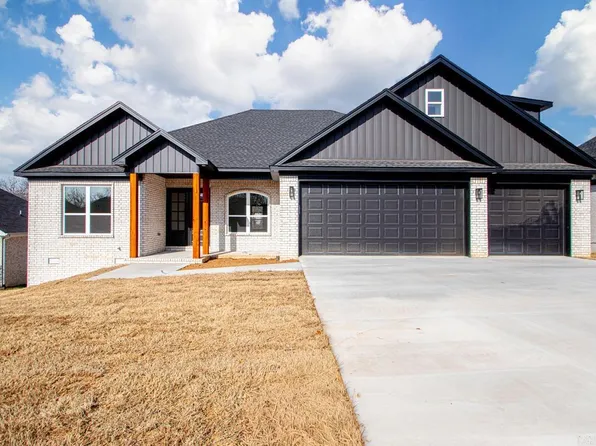 656 Feldspar Dr, Sherwood, AR 72120