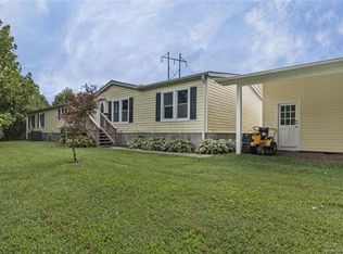 17 Sparky Ln, Fairview, NC 28730