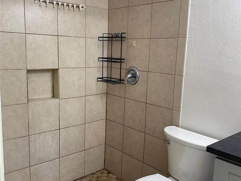 14201 Sussman Ct #B — Photo 10