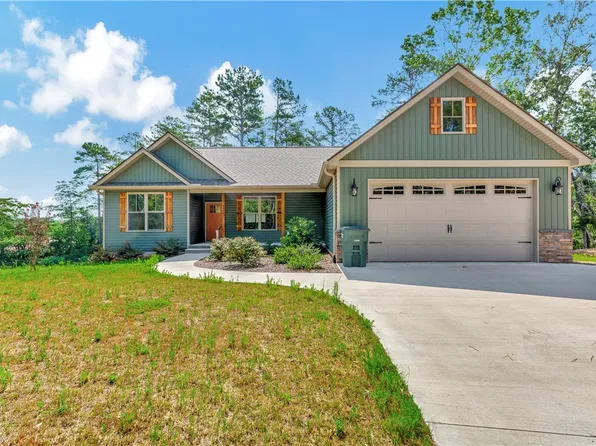 128 Knollwood Dr, Seneca, SC 29672