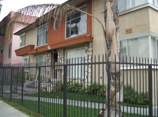 5410 Russell Ave, Los Angeles, CA 90027