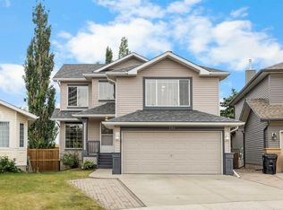 256 N Harvest Glen Pl NE, Calgary, AB T3K 4J1