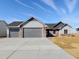 612 W Long Path Ct, Goddard, KS 67052