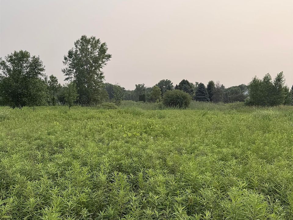 1st image of Foxwoods Ln