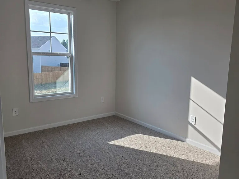 2113 Purebred Cir — Photo 12