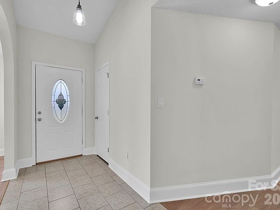 5th image of 2720 Goldmine Rd