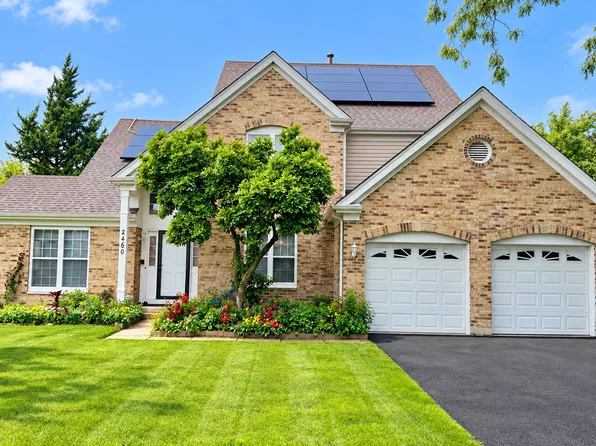 2460 Otter Creek Ln, Elgin, IL 60124