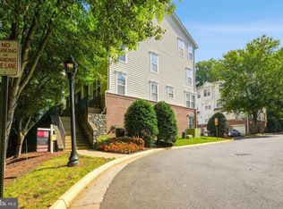 4174 A Lochleven Trl #1601B, Fairfax, VA 22030