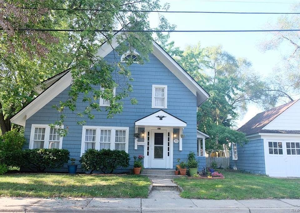 1st image of 313 Olive St
