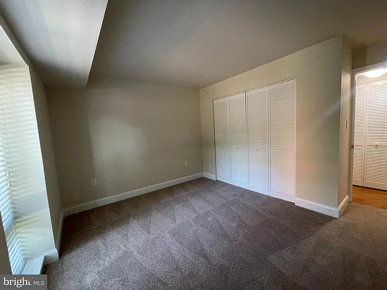 6139 Leesburg Pike #107 — Photo 17