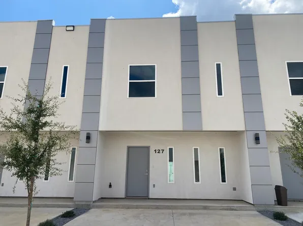 1011 Emerald Valley Dr #27D, Laredo, TX 78043