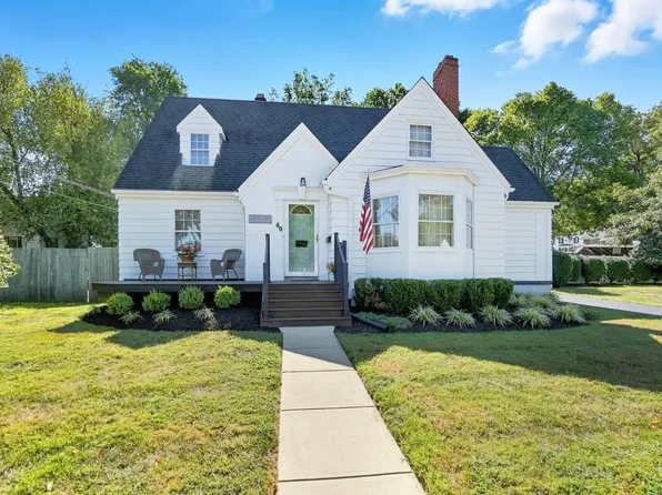 60 N 4th St, Batavia, OH 45103