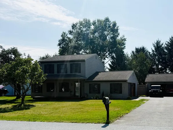 1958 Misty Dr, Mount Joy, PA 17552