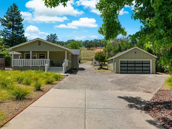 2131 1st Avenue, Napa, CA 94558