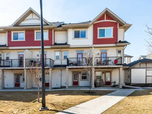 173 S New Brighton Point SE, Calgary, AB T2Z 1B6