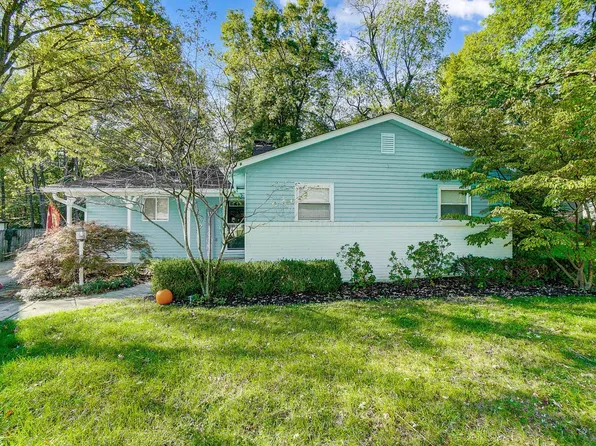 1181 Sunny Hill Dr, Columbus, OH 43221