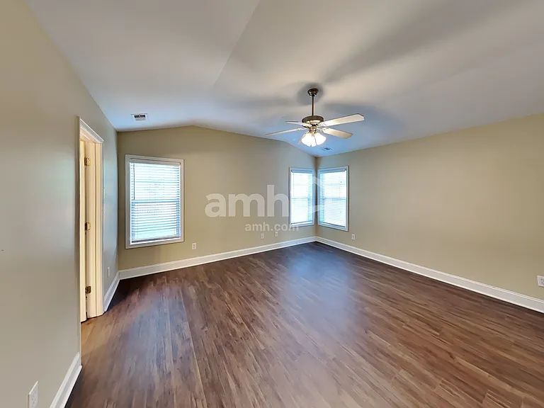 414 Arrowhead Trl — Photo 11