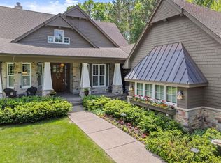 3345 Honeywood Ln, Minnetonka, MN 55305