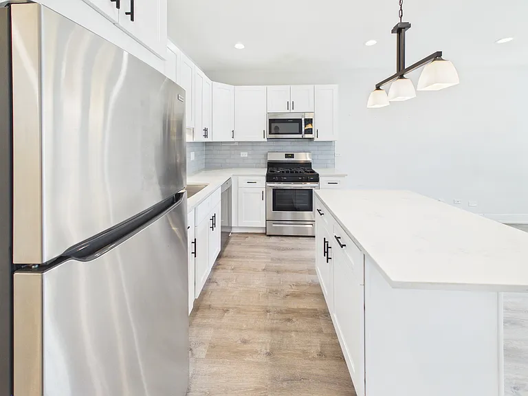 2725 N Drake Ave #1 — Photo 11