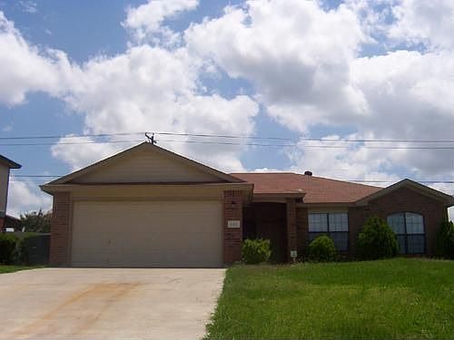 1st image of 1202 Bristol Dr