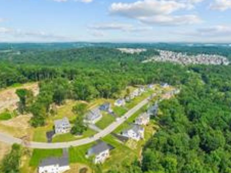 The Meadowbrook Estates by Artisan Realty Inc. in New Windsor NY Zillow