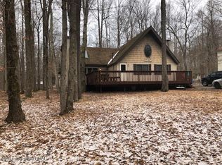 133 Tomhickon Trl, Pocono Lake, PA