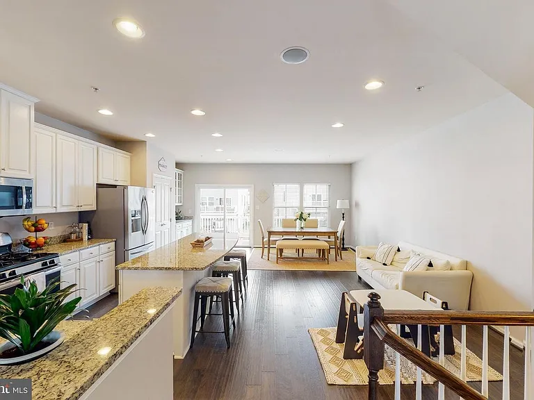 213 Quarry Point Rd — Photo 24