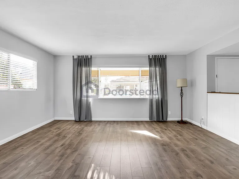 5103 W 7th St #B — Photo 9