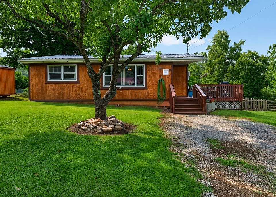 1st image of 194 Autumn Chase Rd