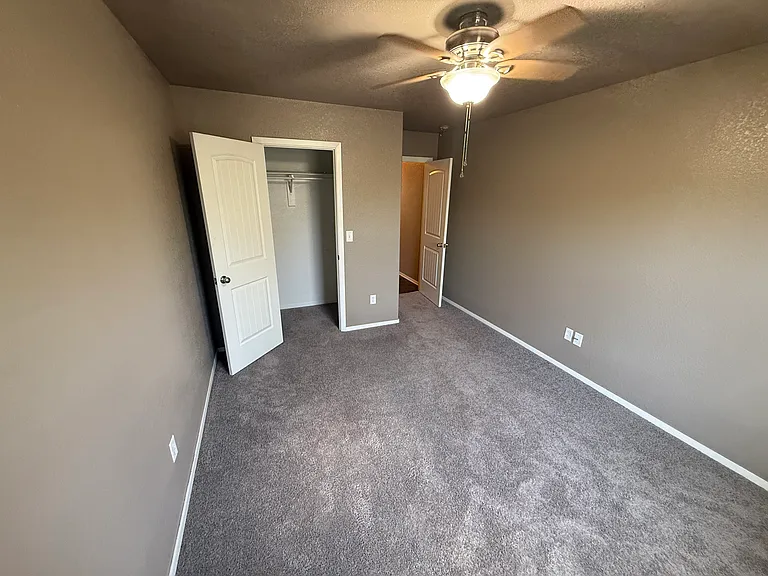 2909 N 14th Pl — Photo 26