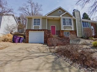 926 Connecticut Ave, Manhattan, KS 66502