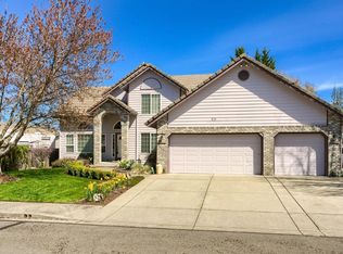 820 Amanda Way, Central Pt, OR